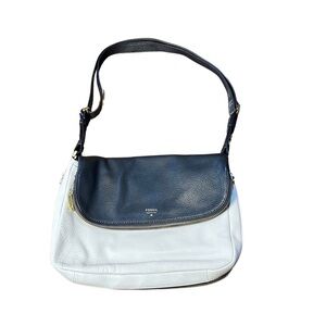 Fossil Preston Shoulder Bag in Ivory & Black Career Preppy Classy‎ Closet Staple